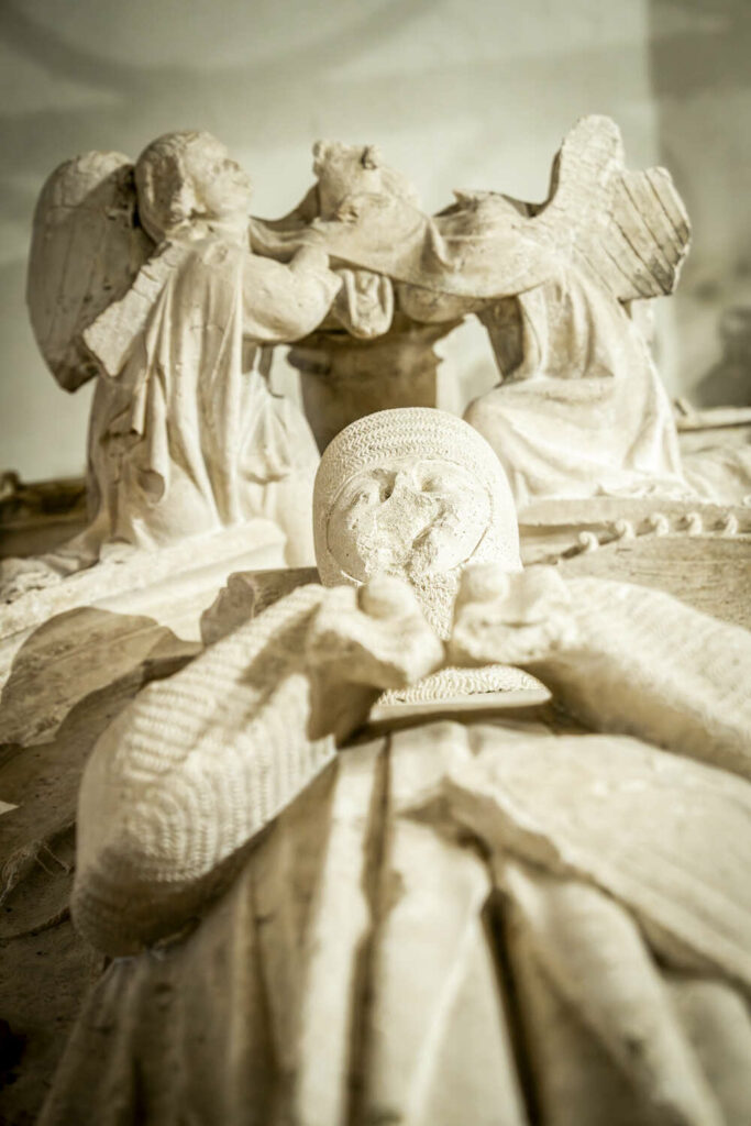 Gisant Renaud de Bourgogne